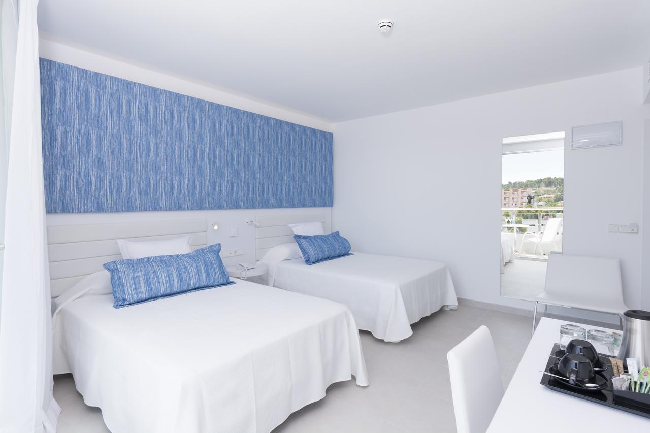 Reverence Life Hotel - Adults Only サンタ・ポンサ 部屋 写真
